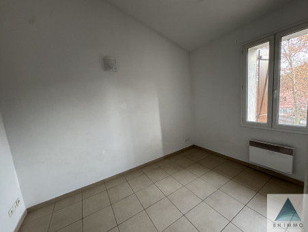 Location appartement Peypin 13124; 650 &euro; 