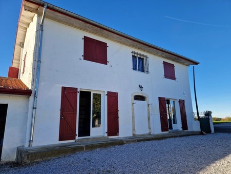 Peyrehorade  179 000 €