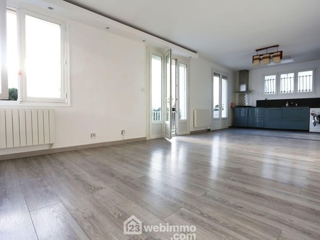 Angoulins  397 000 €