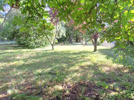 Auxerre  138 900 €