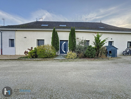 Saint-Parres-aux-Tertres  345 000 €