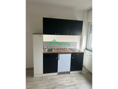 PARIS 12EME ARRONDISSEMENT  650 €