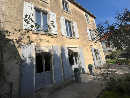 Saint-Maixent-l'école  310 930 €