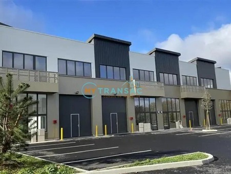 Saint-Pierre-du-Perray  684 400 €