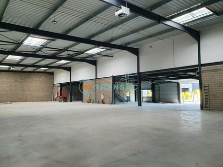 Saint-Pierre-du-Perray  684 400 €