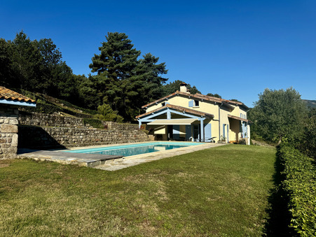 Meyras  420 000 €
