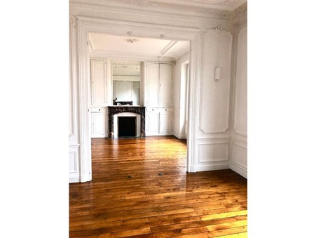 Reims  368 000 €