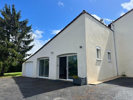 Saint-Martin-de-Saint-Maixent  228 700 €