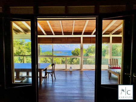 Maison sur La Trinite ; 530 000 €  ; Vente Réf. CAR122