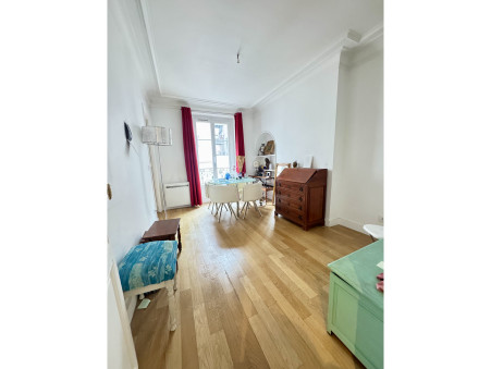 PARIS 18EME ARRONDISSEMENT  488 250 €