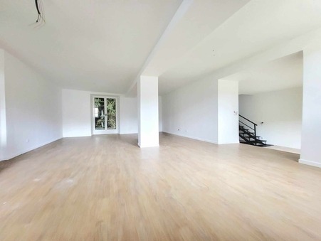 Étampes  249 900 €