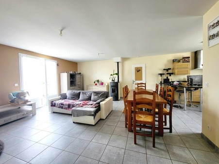 Étampes  239 500 €