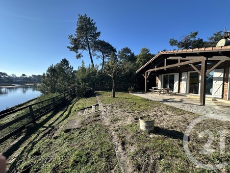Mimizan  640 000 €