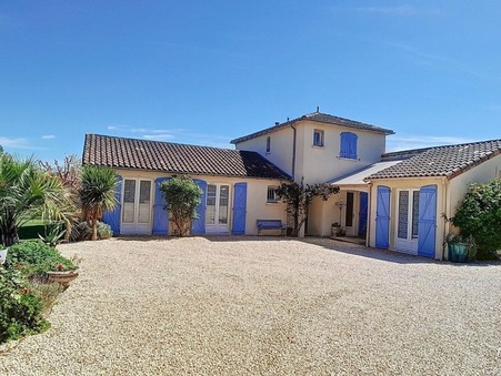 Valdivienne  267 000 €