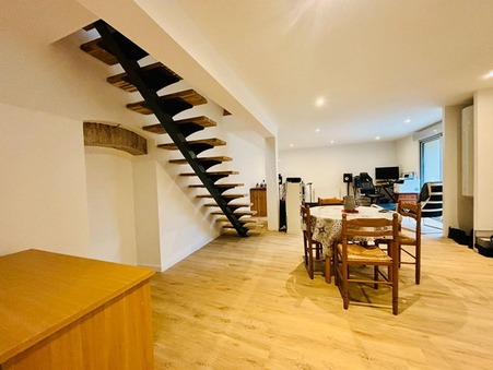 Talant  450 000 €