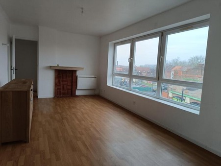 ROUBAIX  902 €