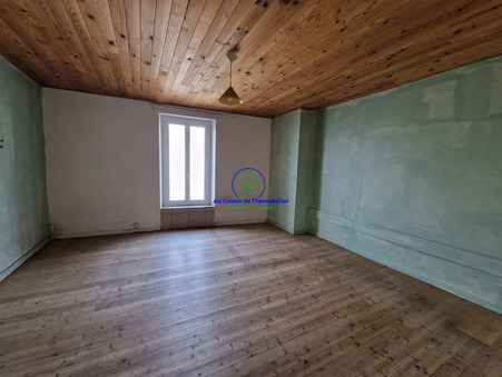 Bourg de Visa 77 200 €