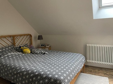 POITIERS  405 €