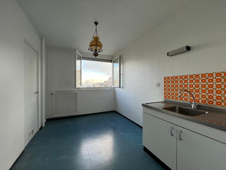 Saint-étienne 79 000 €