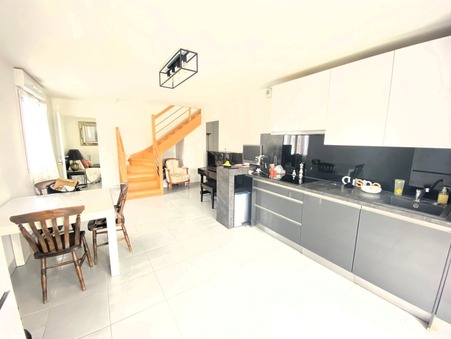 Vernon  264 000 €