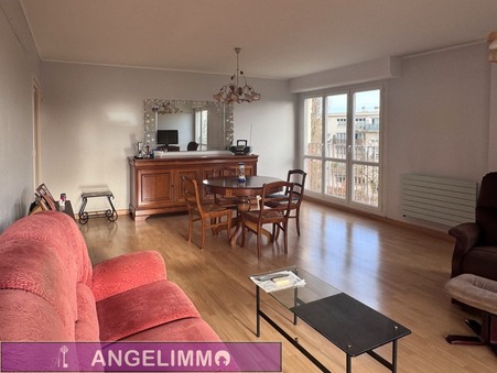 Le Plessis Bouchard  236 800 €