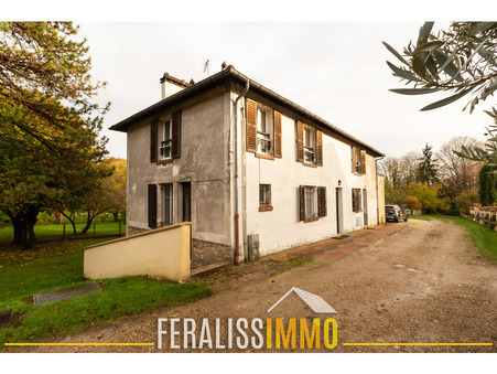 Meulan-en-Yvelines  398 800 €