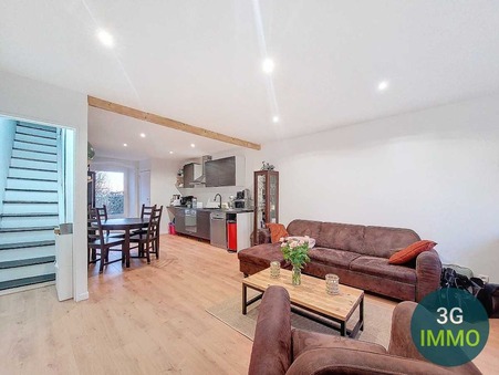 BELLEVUE LA MONTAGNE  125 000 €
