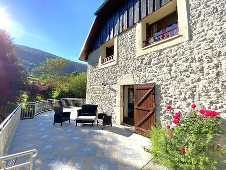 SAINT THIBAUD DE COUZ  545 000 €