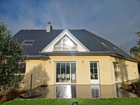 Guipavas  479 000 €