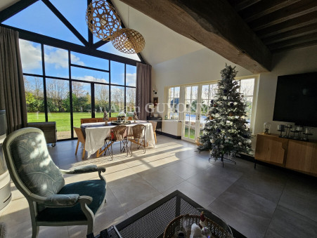 Maison sur Pont l'Eveque ; 816 900 &euro; ; Vente Réf. 6890