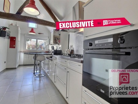 Saint-Denis-de-l'Hôtel  209 000 €