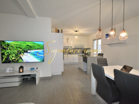 FAMECK  269 000 €