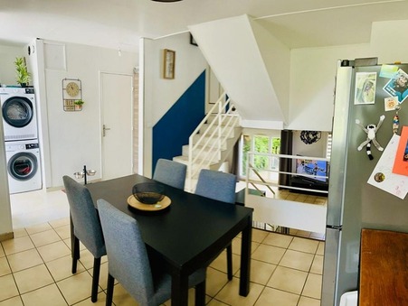 Savigny-le-Temple  265 000 €