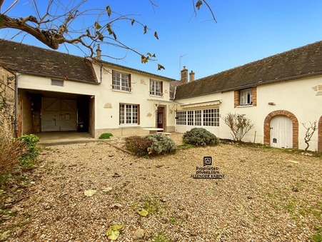 Champigny  153 000 €