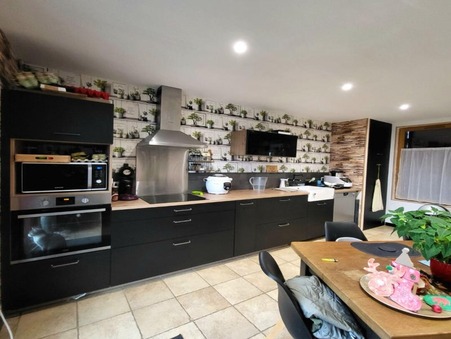 Nonancourt  181 980 €
