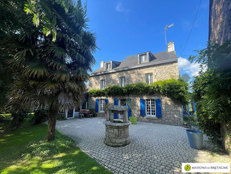 MELLAC  438 900 €