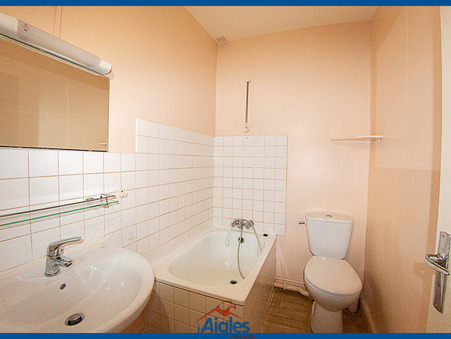 Immeuble sur Saint-Germain-Lembron ; 110 700 €  ; Achat Réf. 2_870