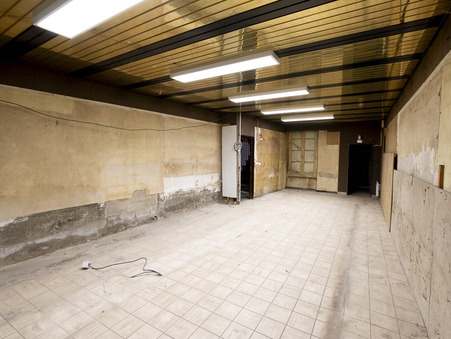 Vente immeuble 110 700 €  Saint-Germain-Lembron