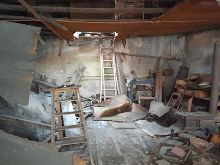 Achat immeuble Saint-Germain-Lembron Réf. 2_870