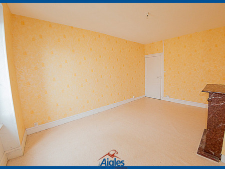 Immeuble 110 700 €  sur Saint-Germain-Lembron (63340) - Réf. 2_870