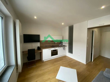 PARIS 12EME ARRONDISSEMENT  904 €