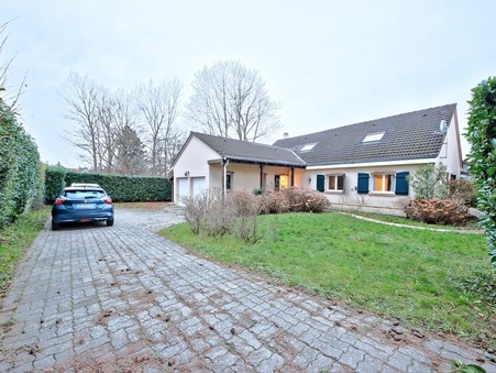 Noisy le Roi  849 000 €