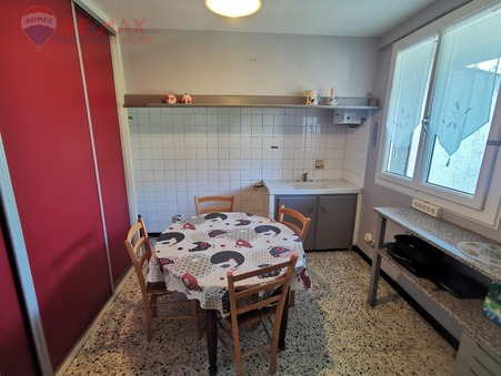 Vente house &euro; 135 000  Trebes