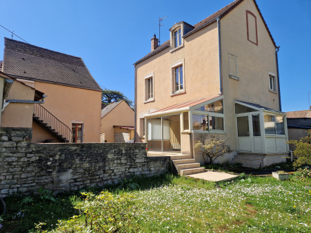 BEAUNE  470 000 €
