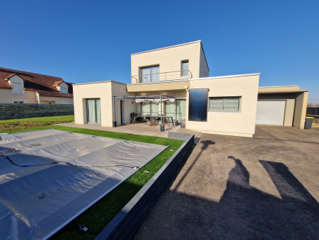 STE MARIE LA BLANCHE  435 000 €