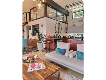 PERROS GUIREC  409 810 €
