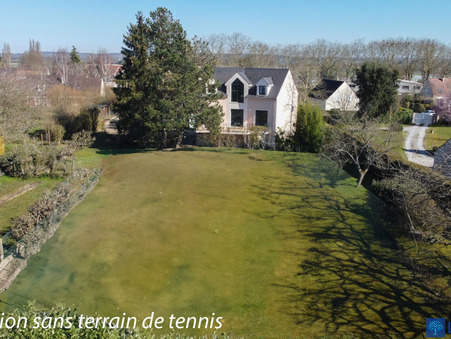 La queue les yvelines  599 000 €