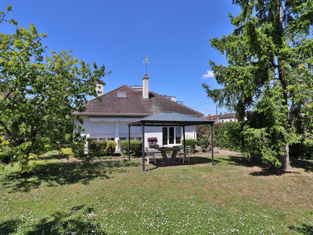 Troyes  258 000 €