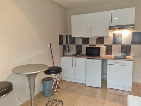 SAINT-LOUIS  440 €