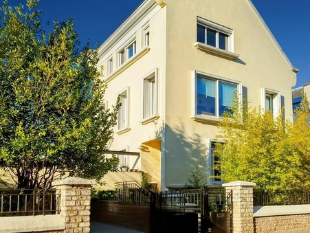 Enghien les Bains  899 000 €